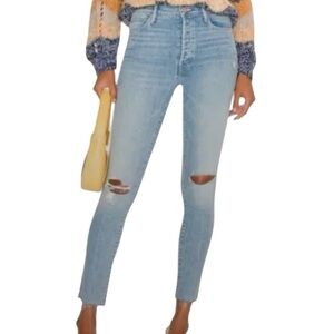 MOTHER - The Stunner Ankle Fray Jeans in Hit the Jackpot Light Wash Sz 27